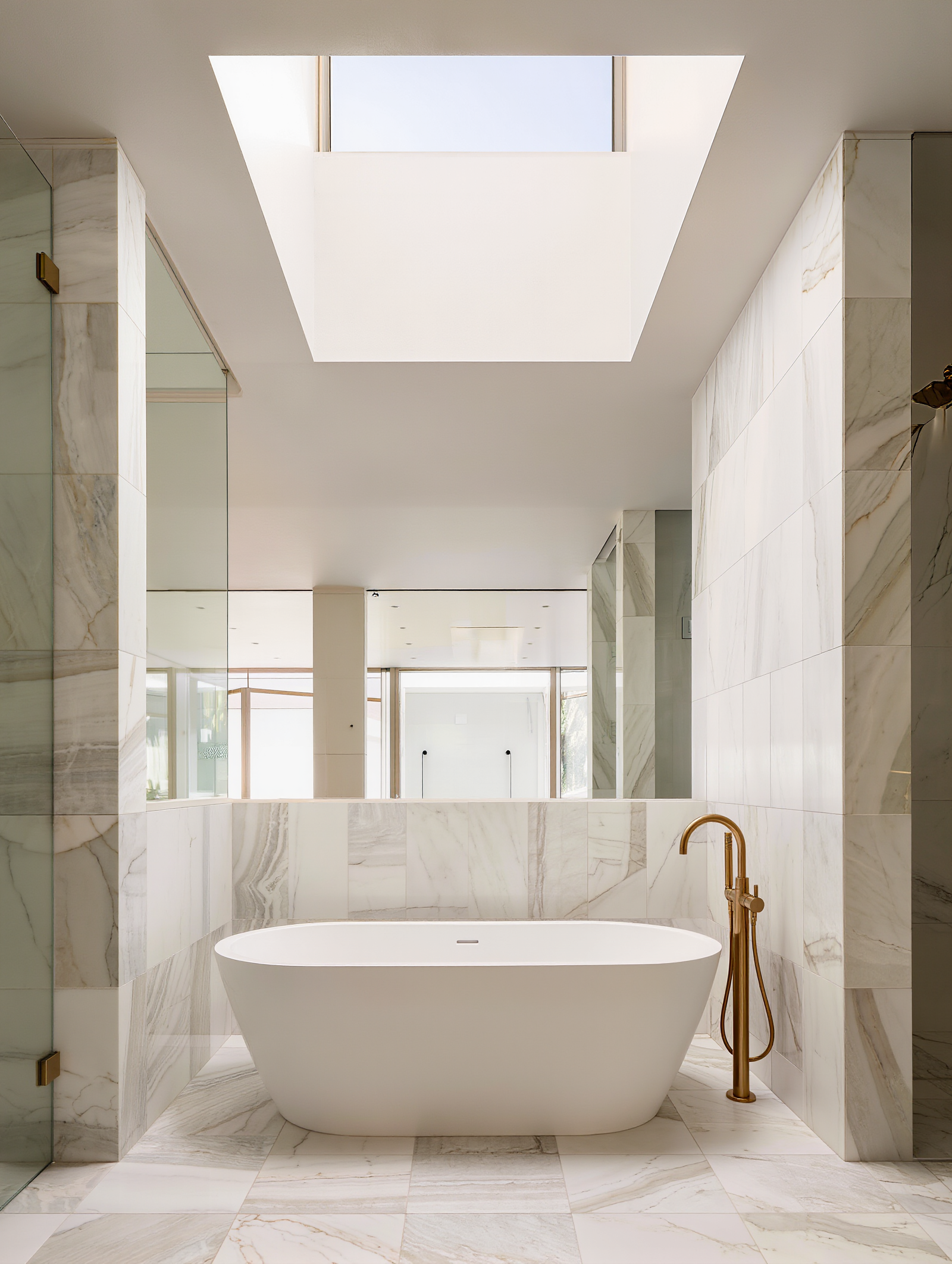 Vanity & Fixtures